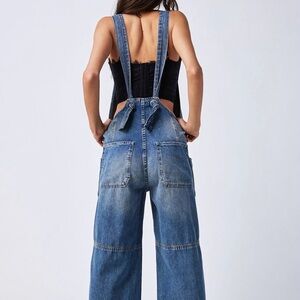 We the Free Fields of Flowers wide leg overalls size  M